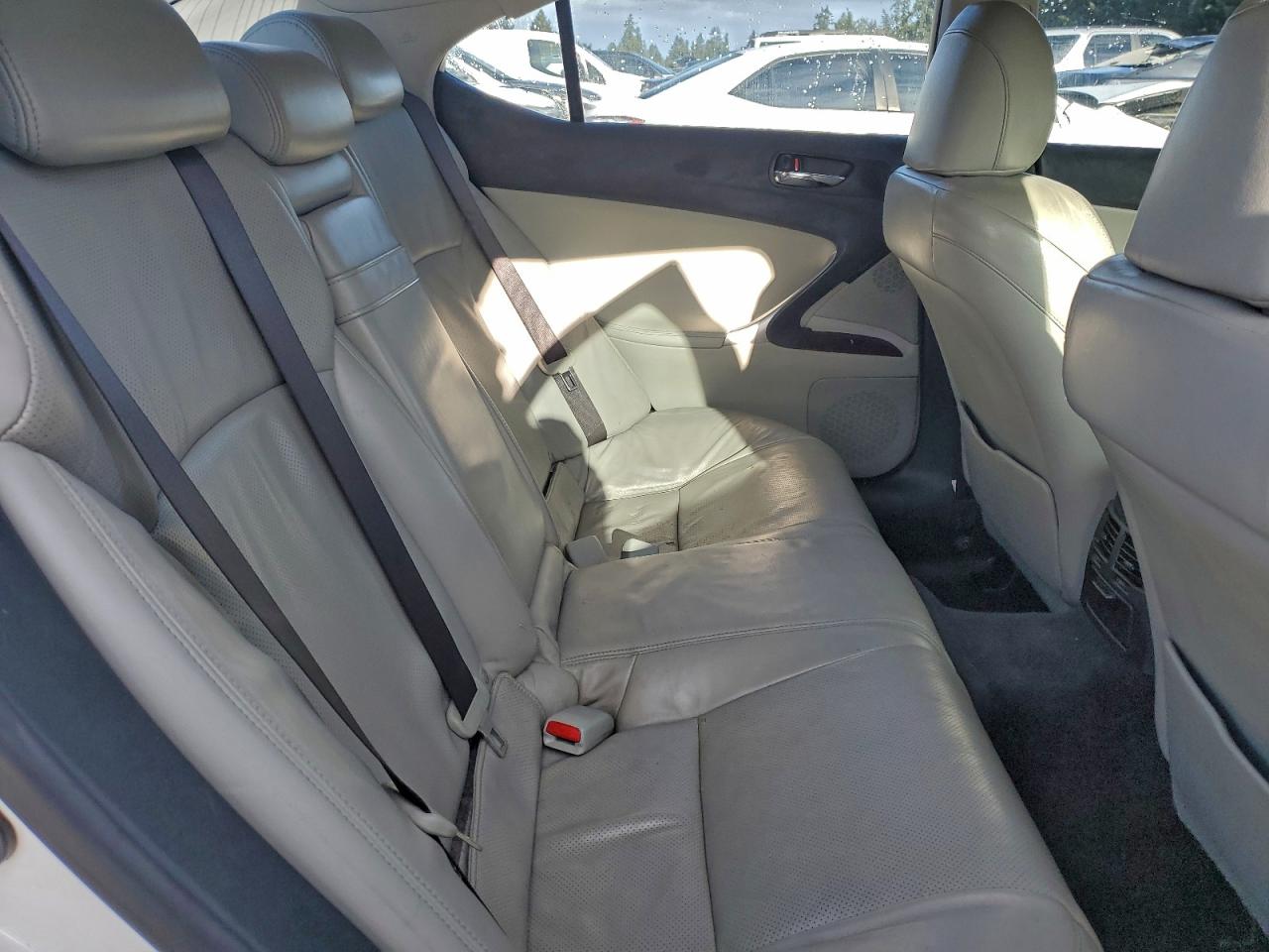 2007 LEXUS IS 250 photo 10