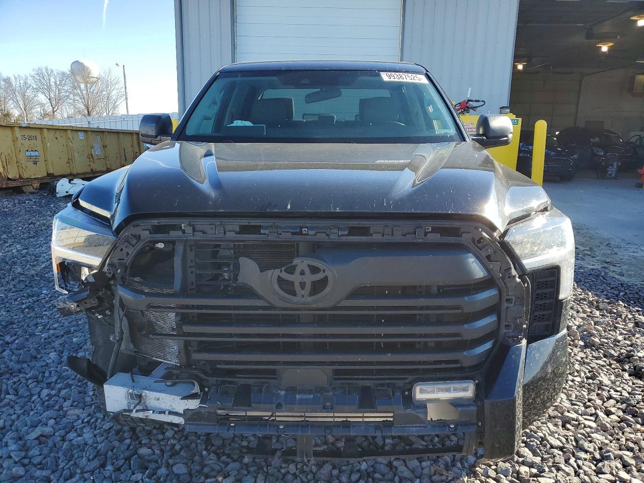 2024 TOYOTA TUNDRA CREWMAX SR photo 5