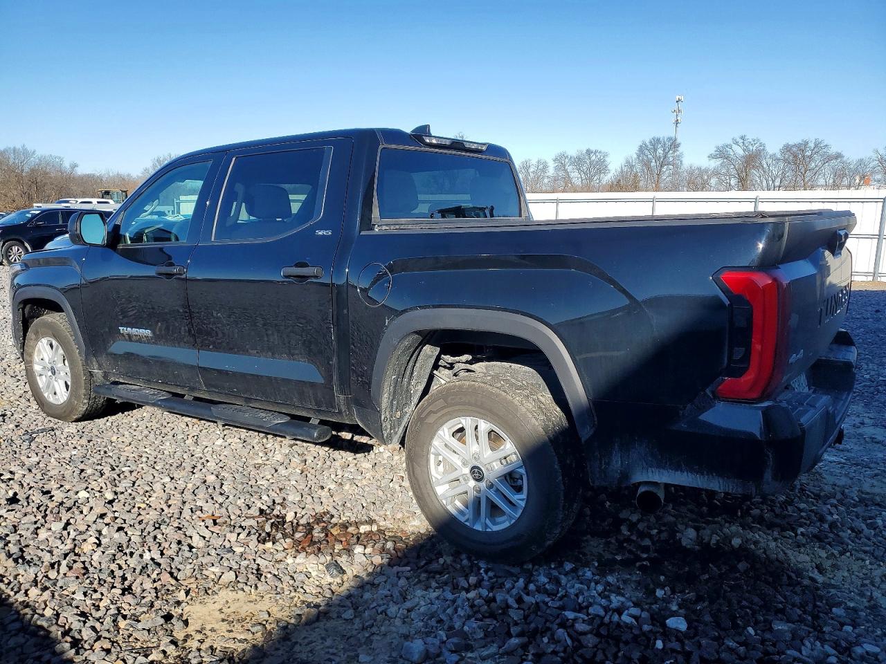 2024 TOYOTA TUNDRA CREWMAX SR photo 2