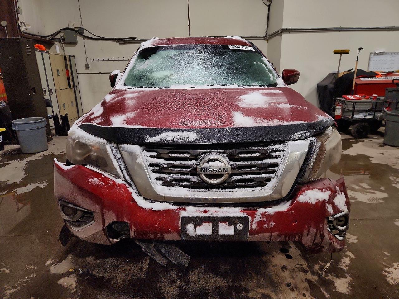 2017 NISSAN PATHFINDER S photo 5