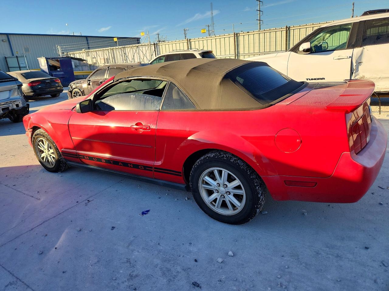 2008 FORD MUSTANG photo 2