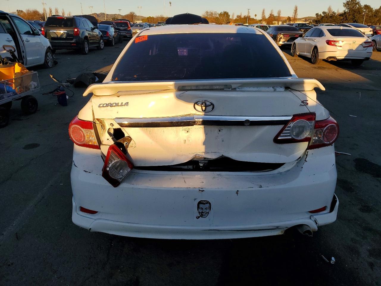 2013 TOYOTA COROLLA BASE photo 11