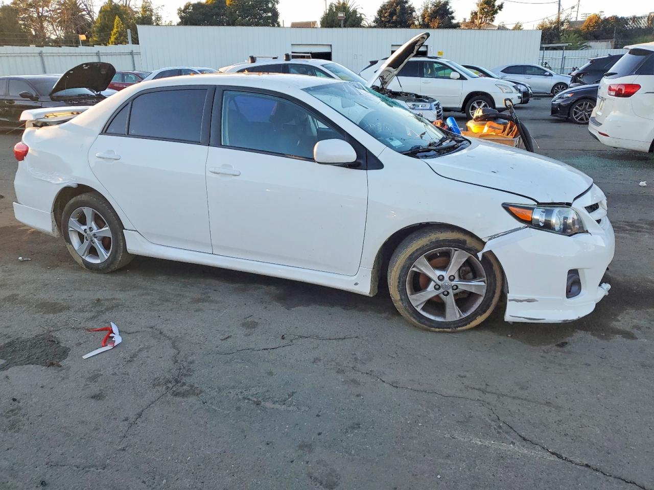 2013 TOYOTA COROLLA BASE photo 7