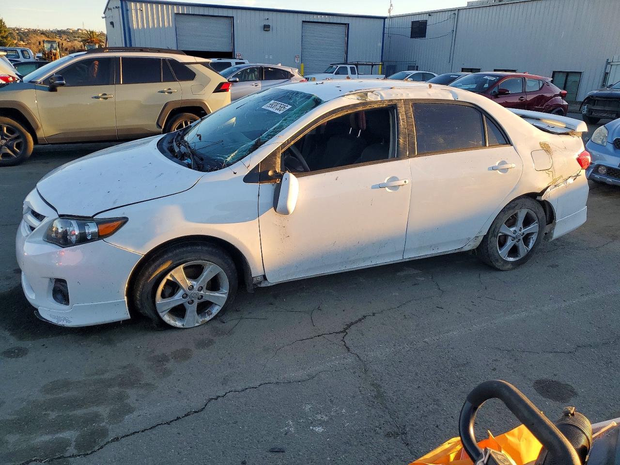2013 TOYOTA COROLLA