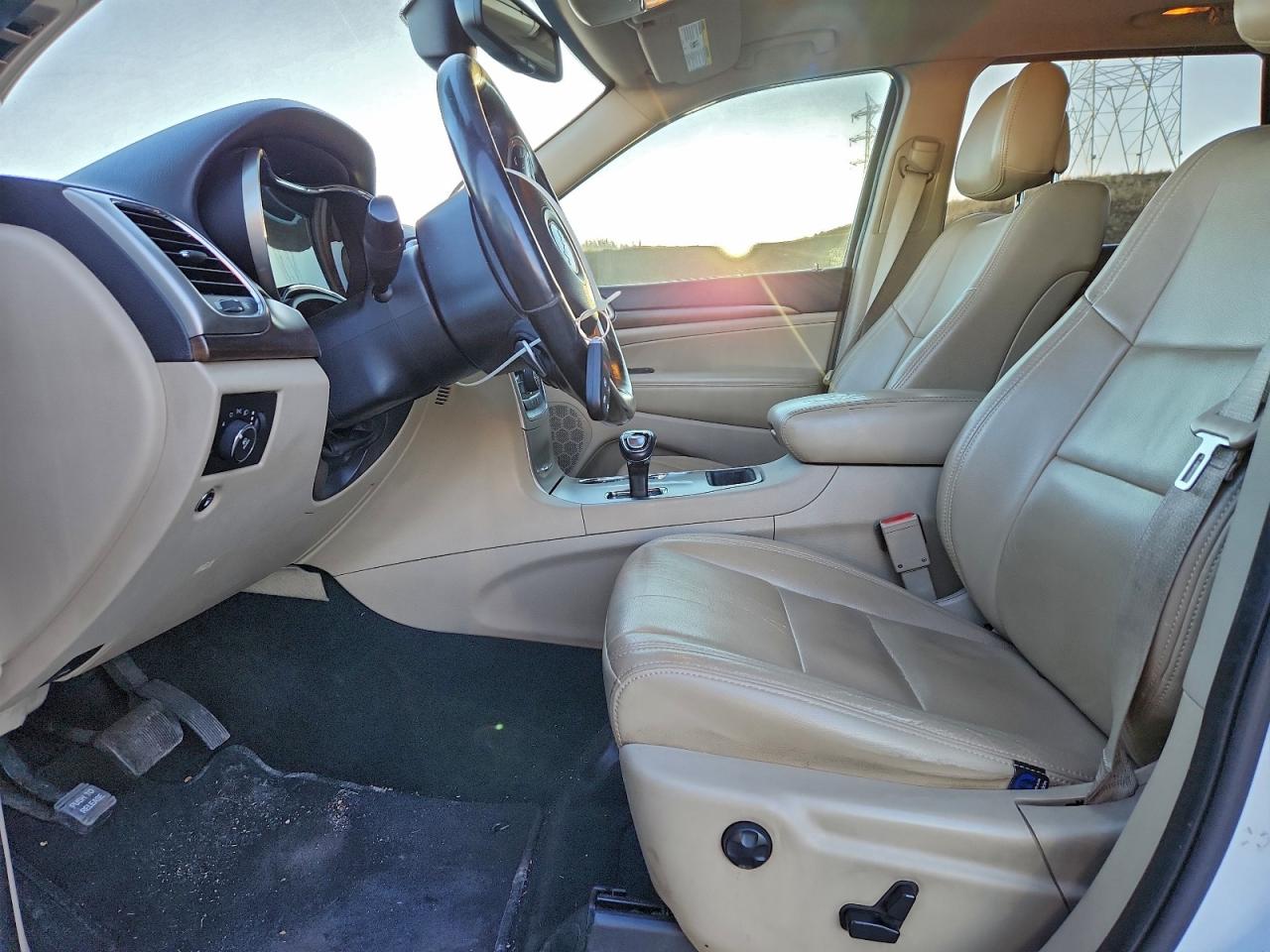 2014 JEEP GRAND CHEROKEE LAREDO photo 7
