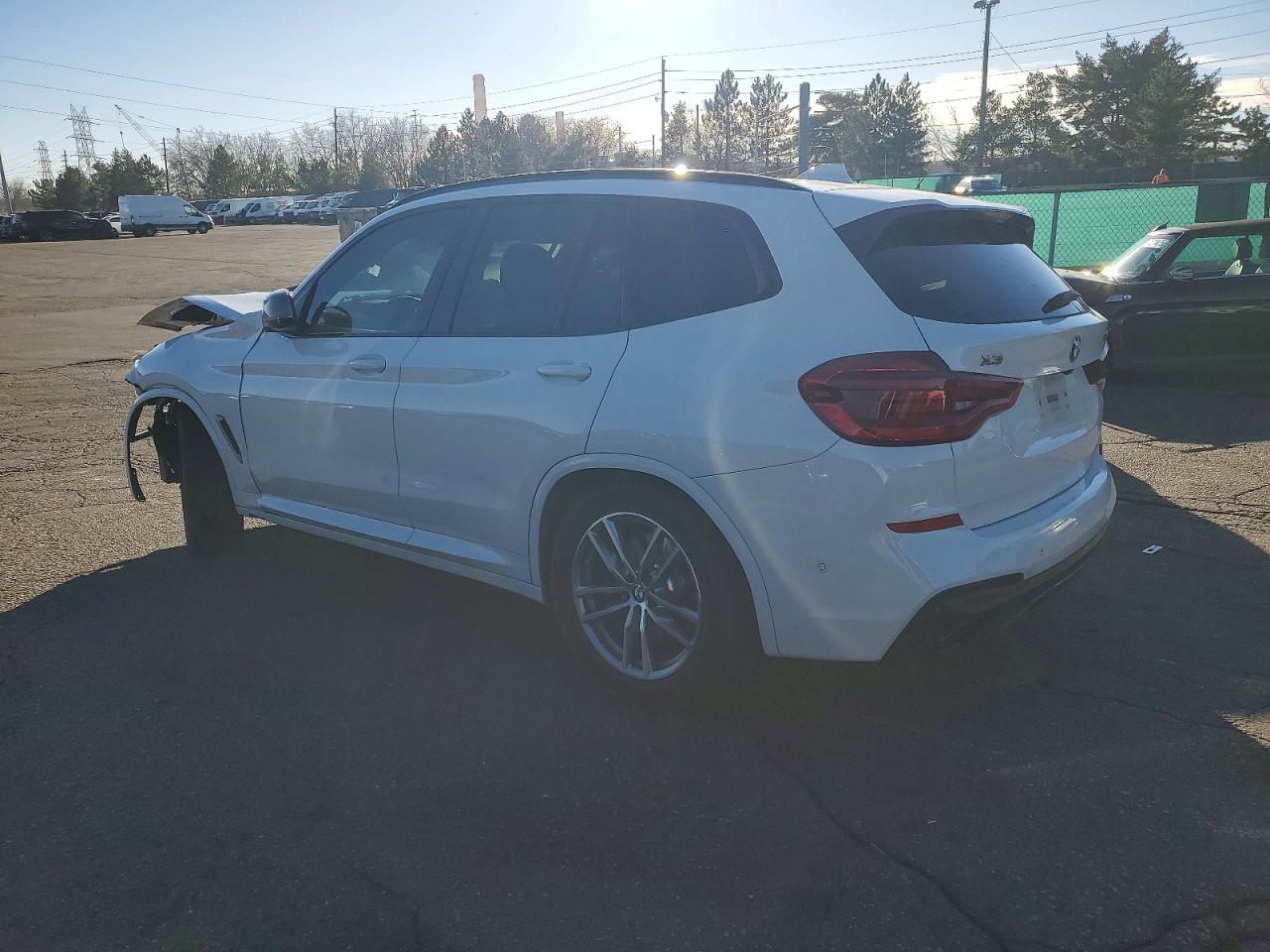 2018 BMW X3 XDRIVEM40I photo 3