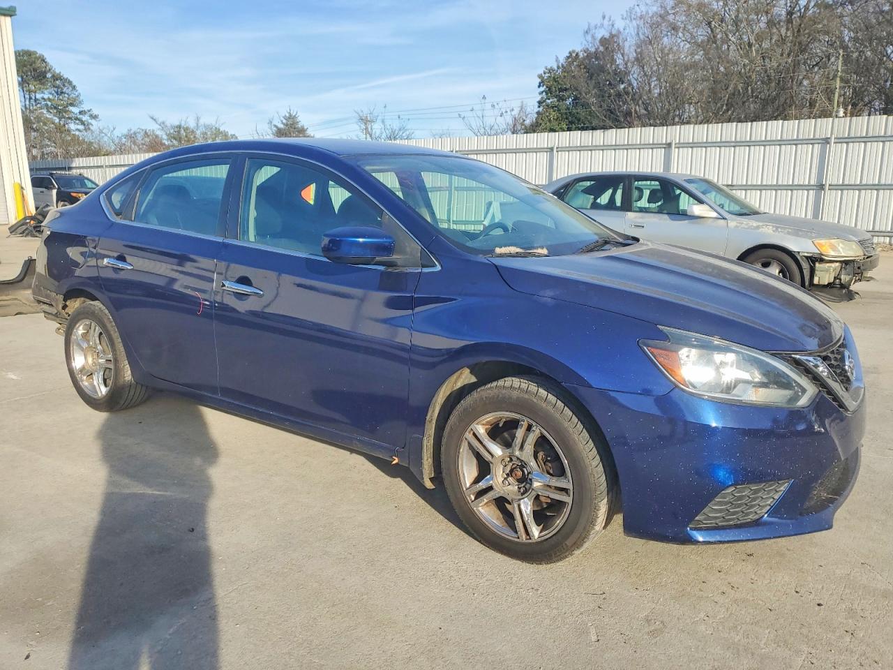 2017 NISSAN SENTRA S photo 4