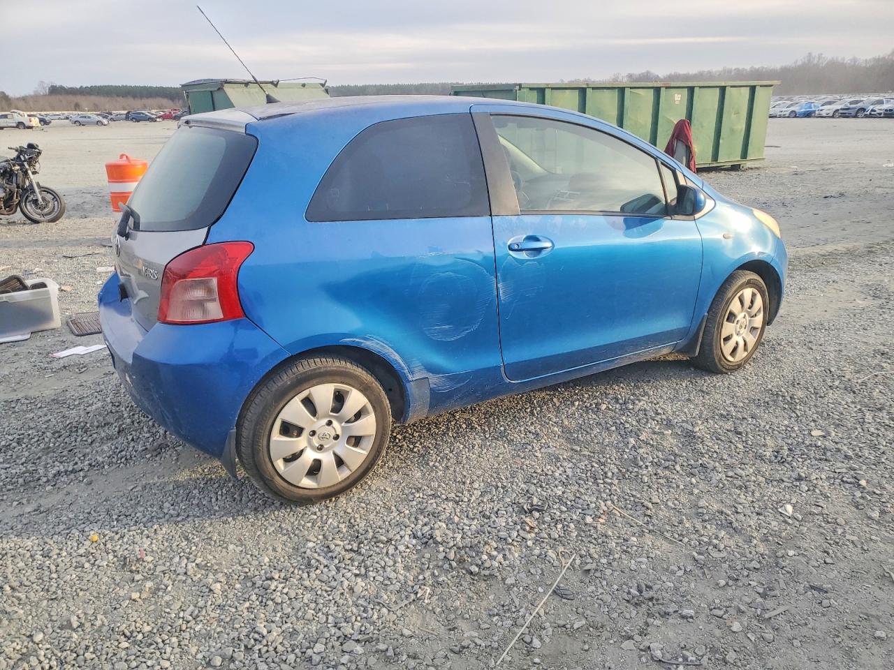 2007 TOYOTA YARIS photo 3