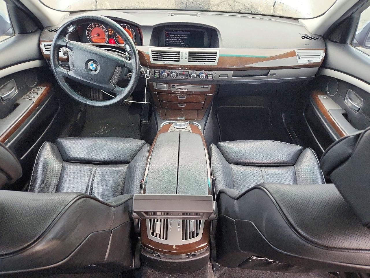 2007 BMW 750 photo 22