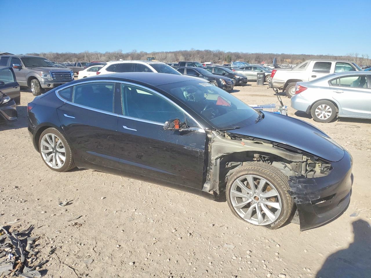 2018 TESLA MODEL 3 photo 4
