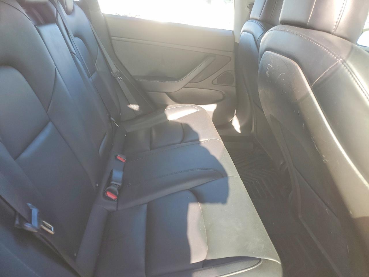 2018 TESLA MODEL 3 photo 10