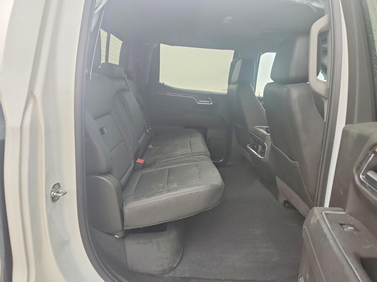 2025 GMC SIERRA K1500 ELEVATION photo 10