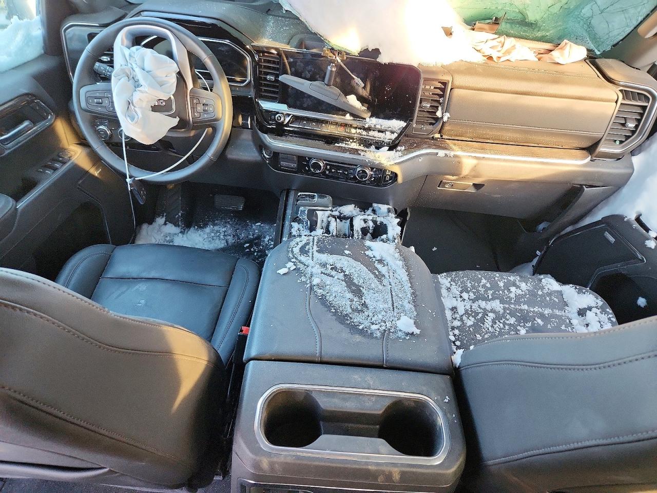 2025 GMC SIERRA K1500 ELEVATION photo 8