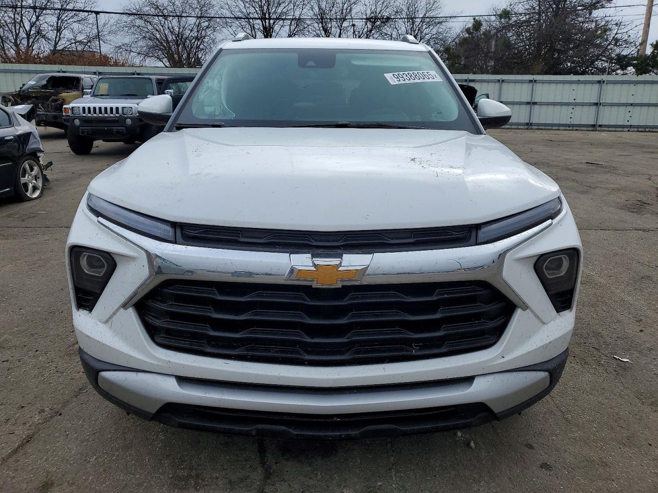 2025 CHEVROLET TRAILBLAZER LT photo 5