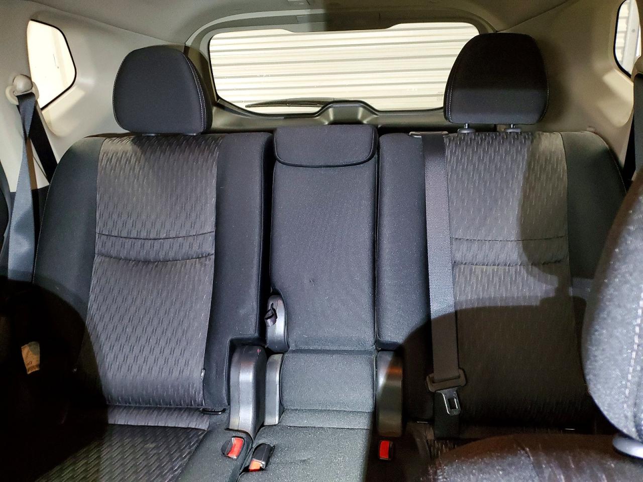 2019 NISSAN ROGUE S photo 19