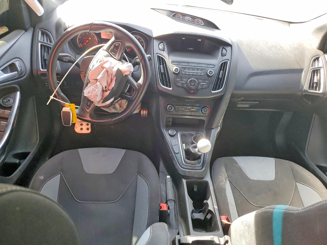 2018 FORD FOCUS ST photo 8