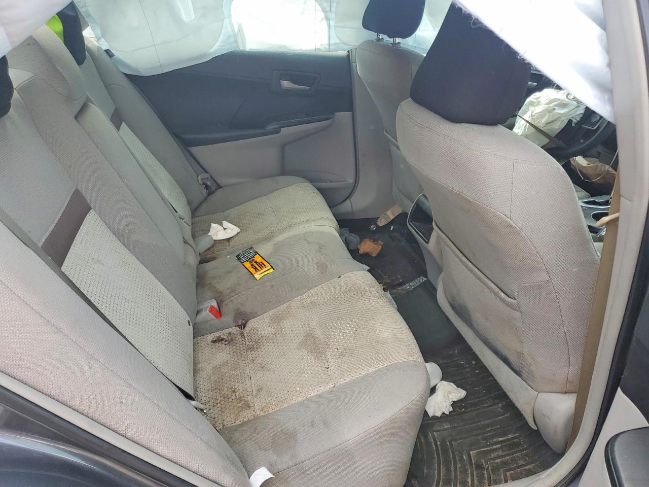 2012 TOYOTA CAMRY LE photo 19