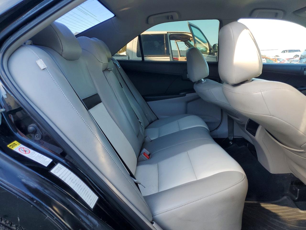 2012 TOYOTA CAMRY BASE photo 10