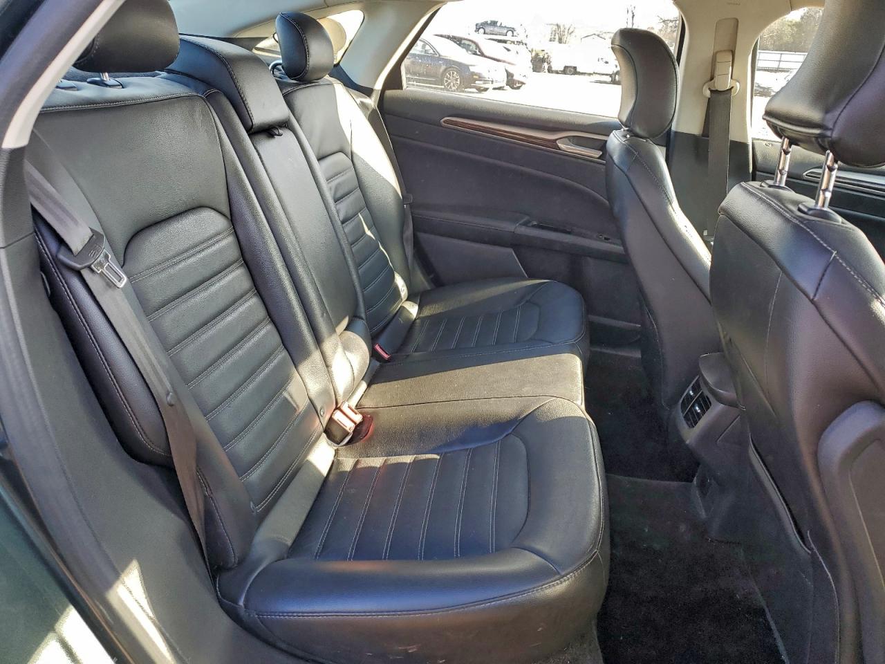 2015 FORD FUSION SE HYBRID photo 10