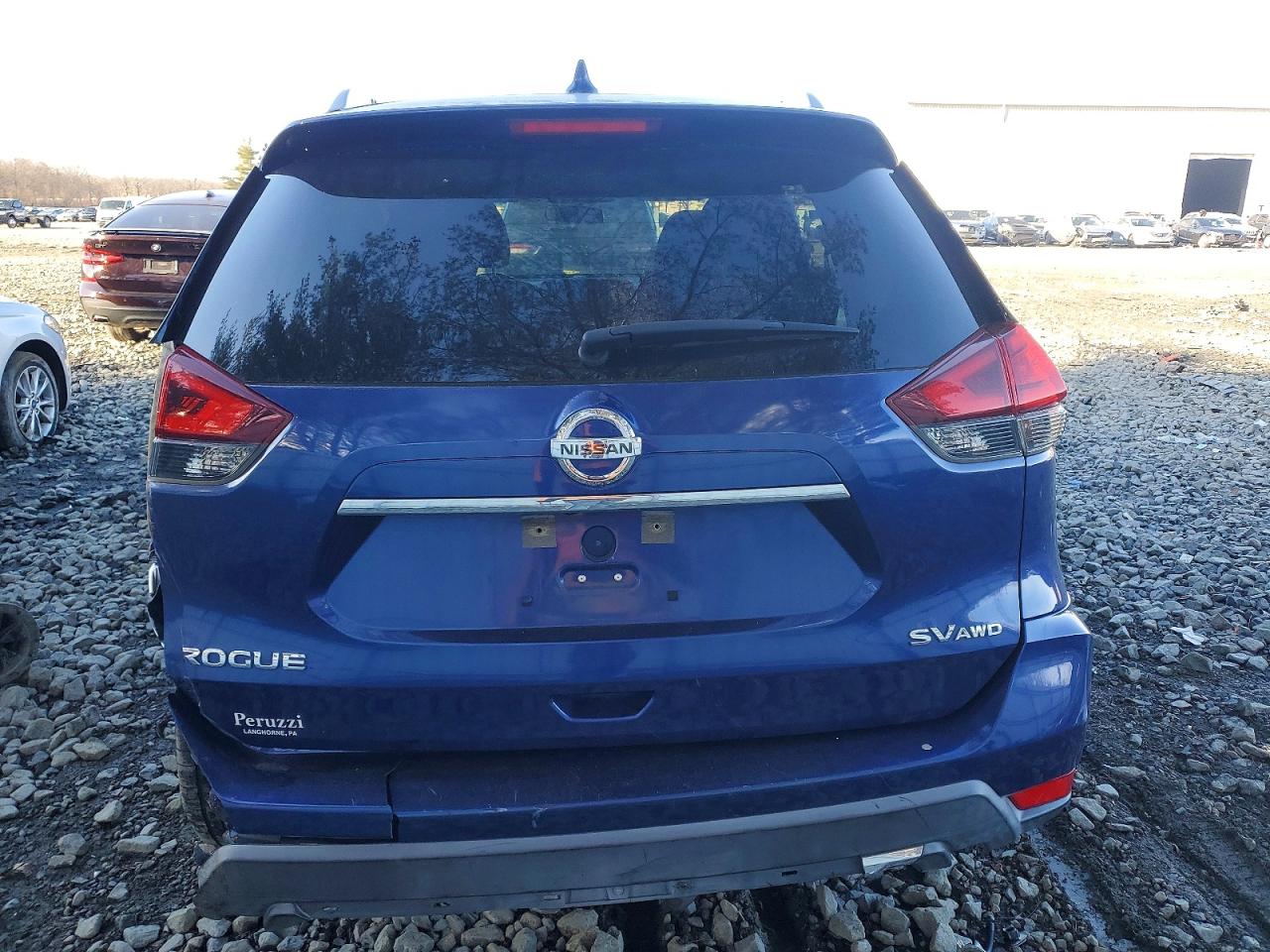 2017 NISSAN ROGUE S photo 16