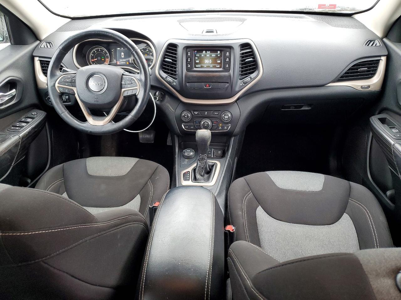 2014 JEEP CHEROKEE LATITUDE photo 8