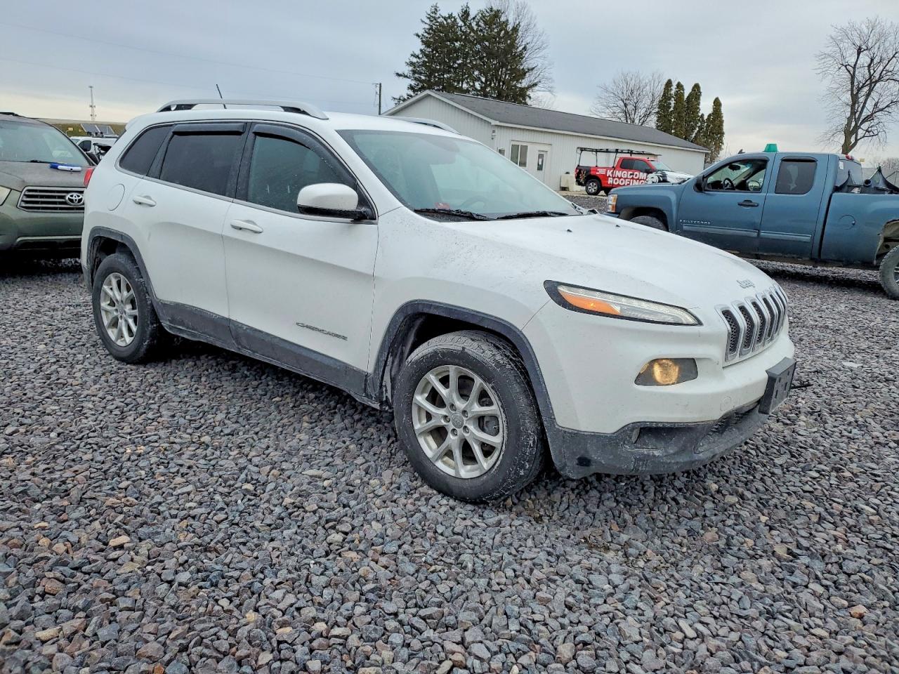 2014 JEEP CHEROKEE LATITUDE photo 4