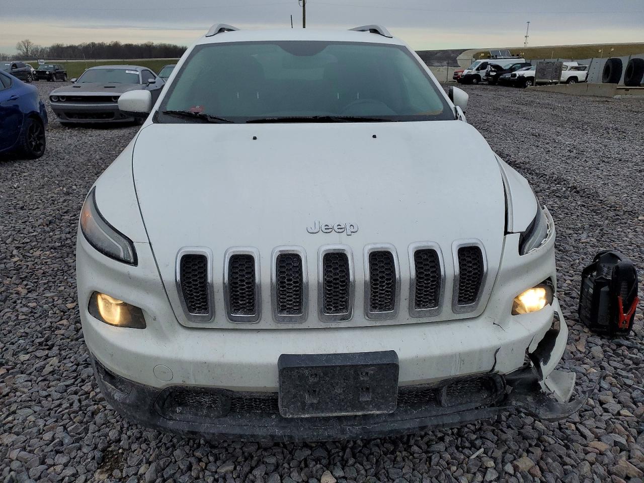 2014 JEEP CHEROKEE LATITUDE photo 5