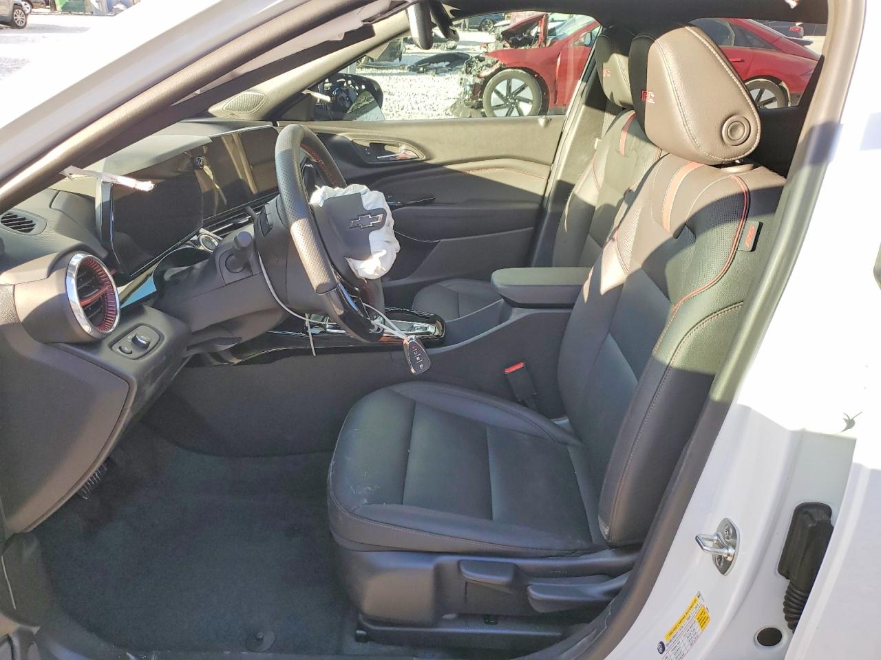 2025 CHEVROLET TRAX 2RS photo 7