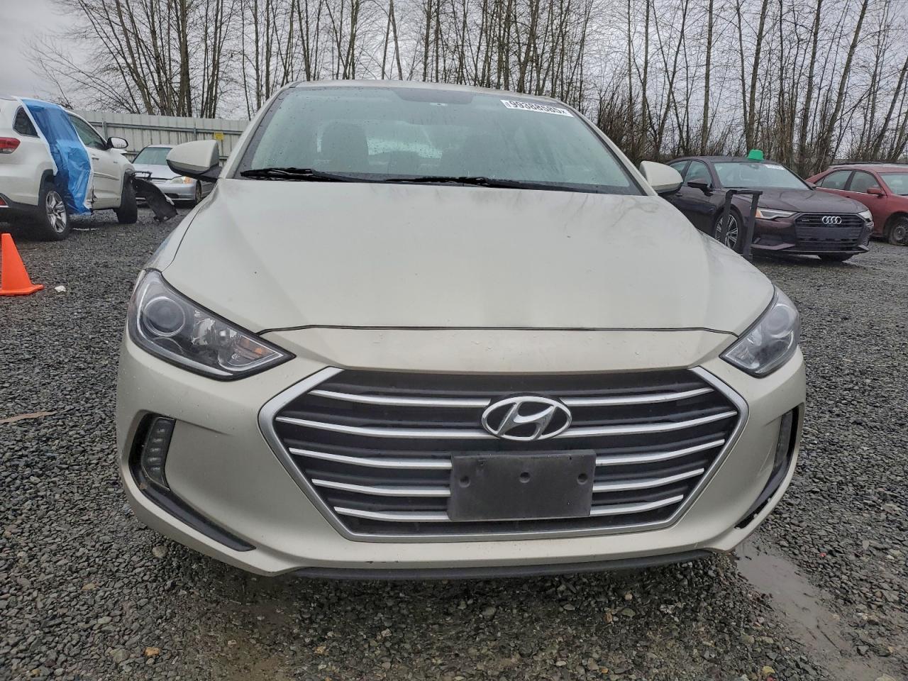 2017 HYUNDAI ELANTRA SE photo 5