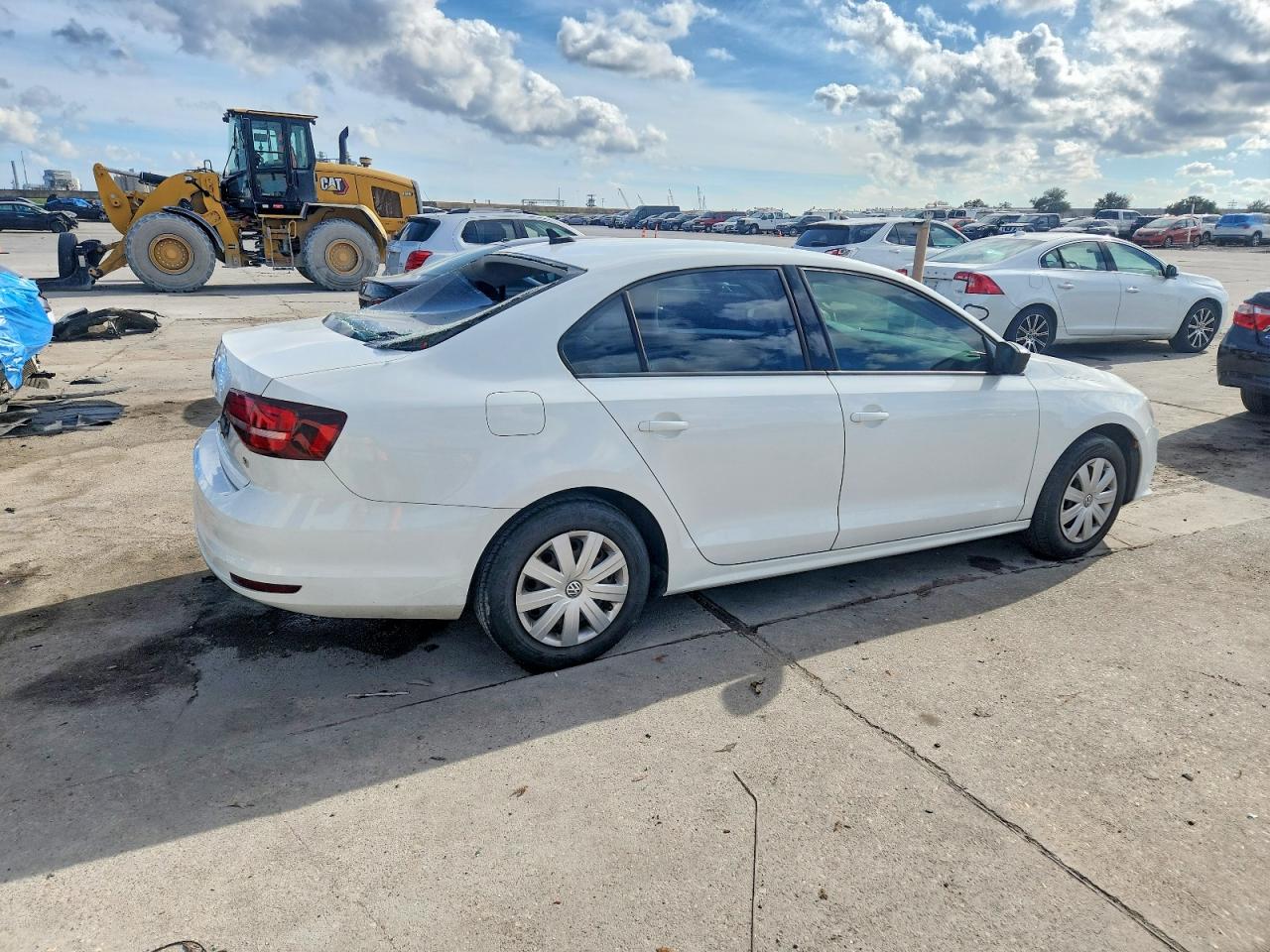 2016 VOLKSWAGEN JETTA S photo 3