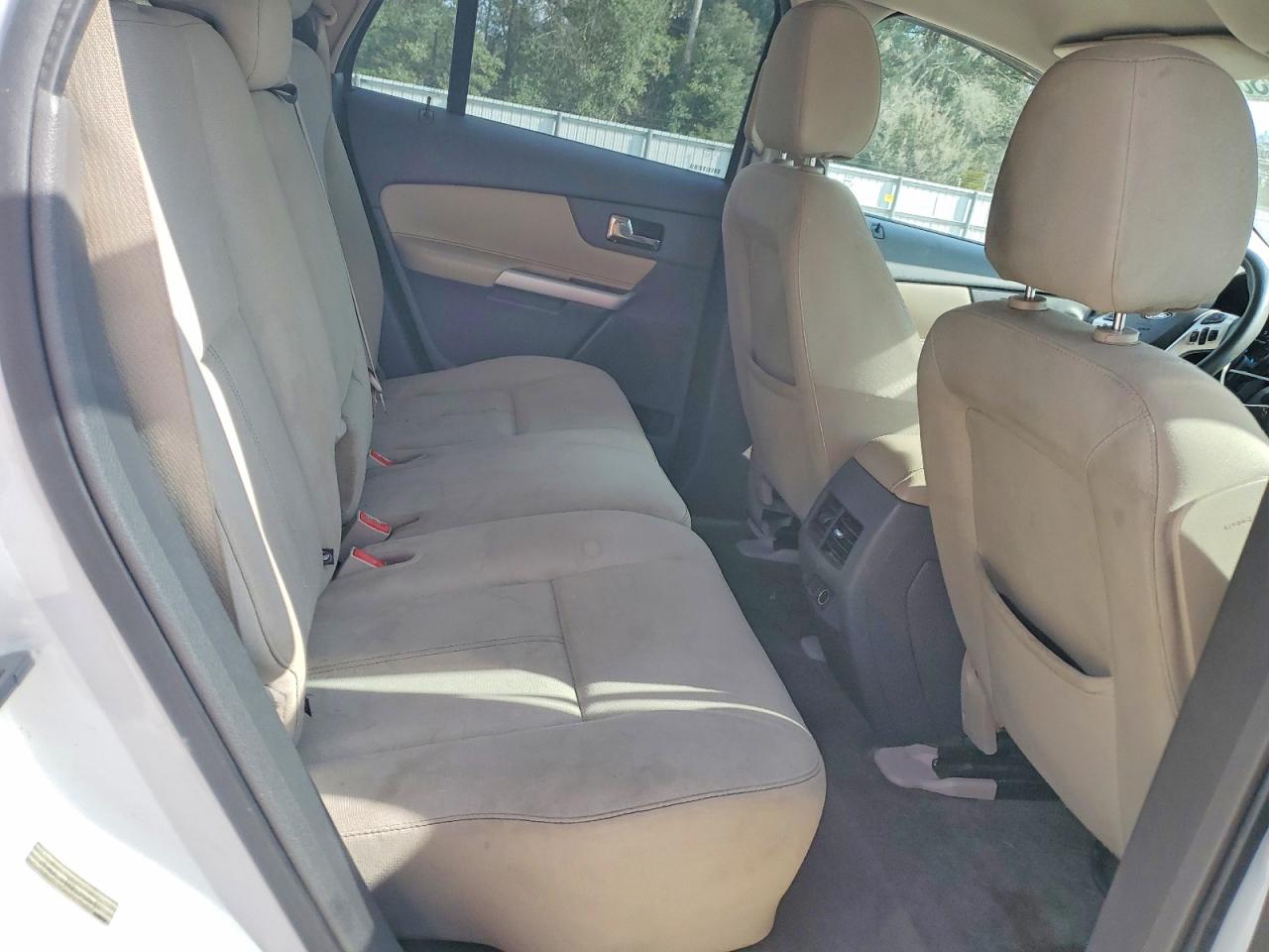 2014 FORD EDGE SE photo 31
