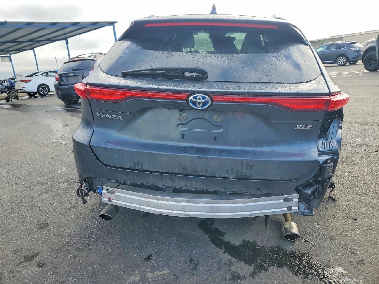 2024 TOYOTA VENZA LE photo 6