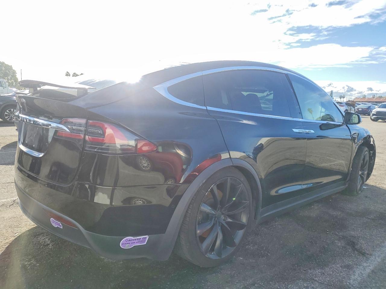 2018 TESLA MODEL X photo 3