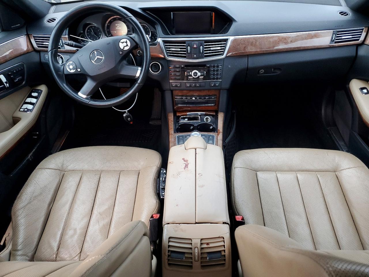 2010 MERCEDES-BENZ E 550 photo 8
