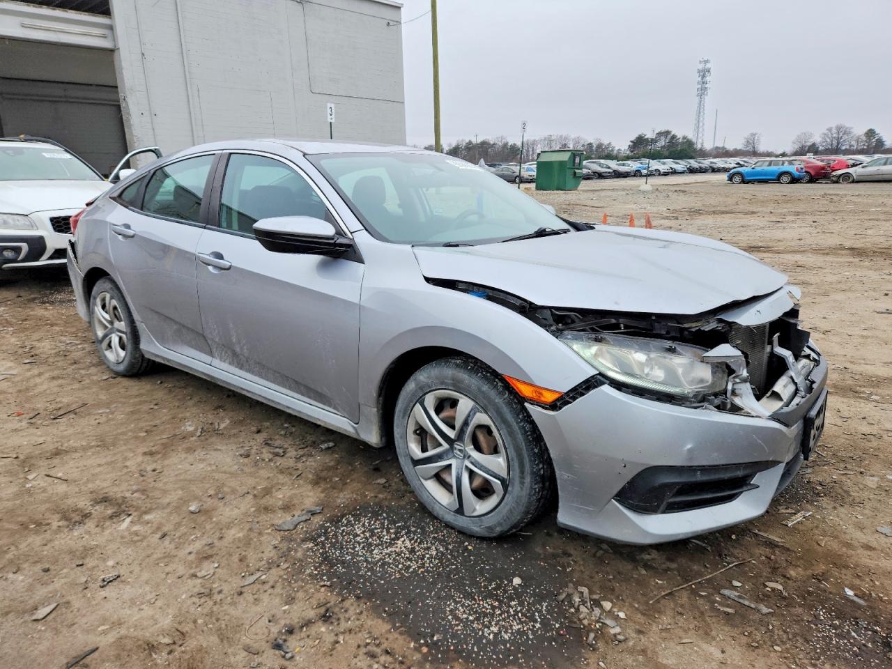 2016 HONDA CIVIC LX photo 4