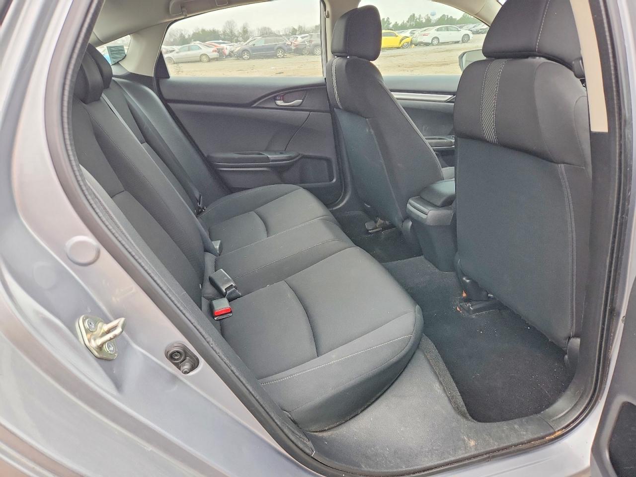 2016 HONDA CIVIC LX photo 10
