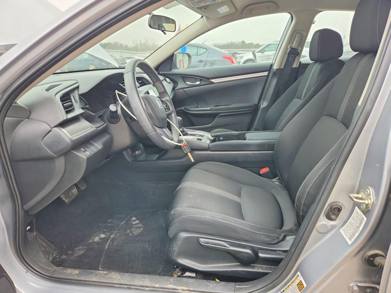 2016 HONDA CIVIC LX photo 7