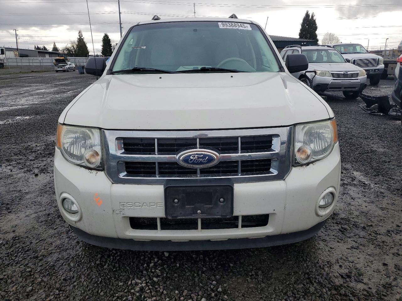 2012 FORD ESCAPE XLT photo 5