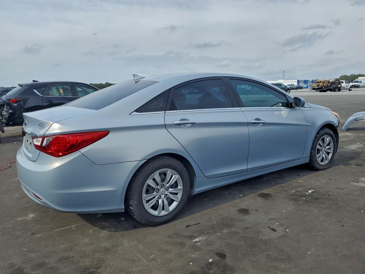 2011 HYUNDAI SONATA GLS photo 3
