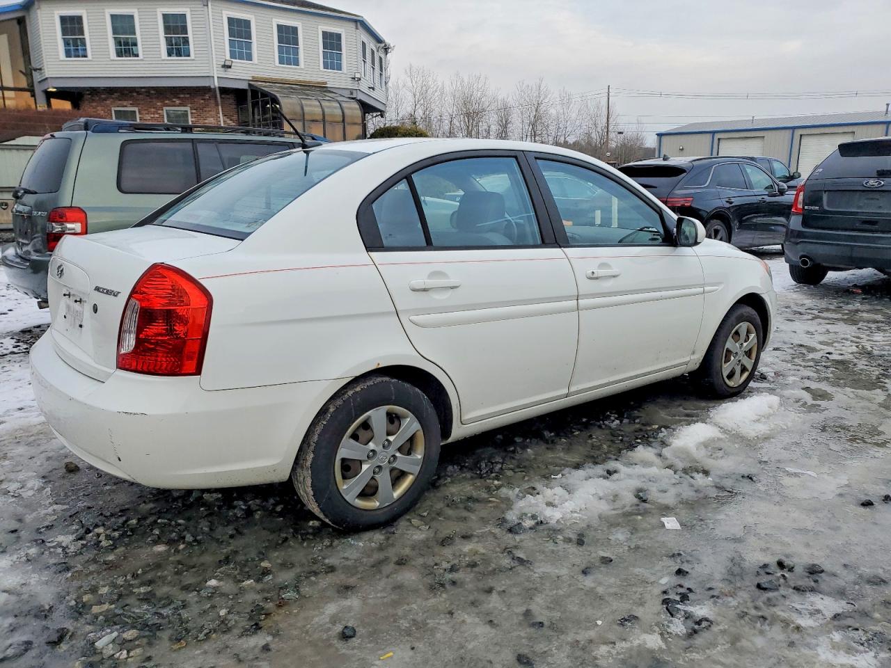 2010 HYUNDAI ACCENT GLS photo 3