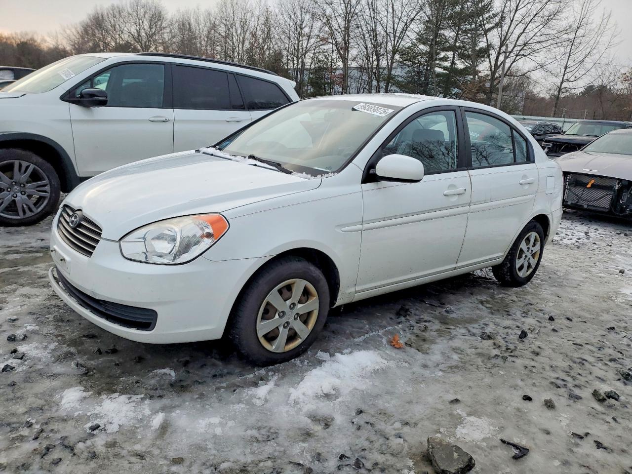 2010 HYUNDAI ACCENT