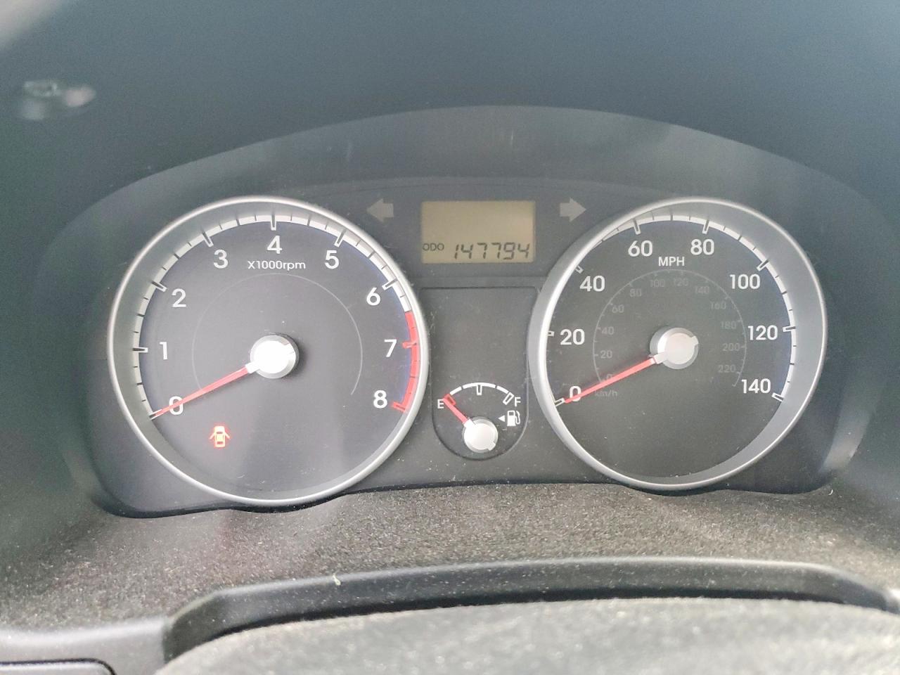 2010 HYUNDAI ACCENT GLS photo 9