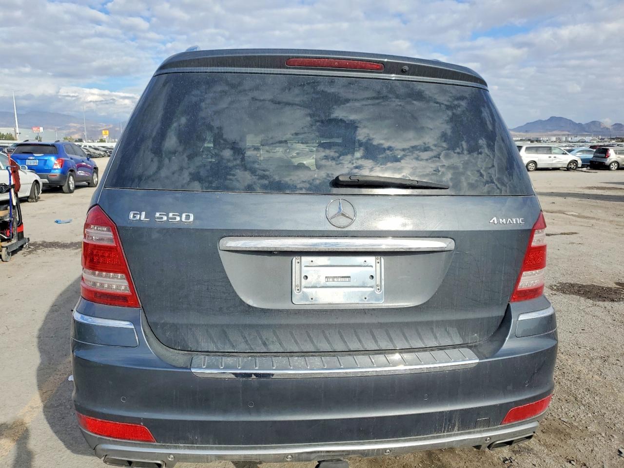 2010 MERCEDES-BENZ GL 550 4MATIC photo 6