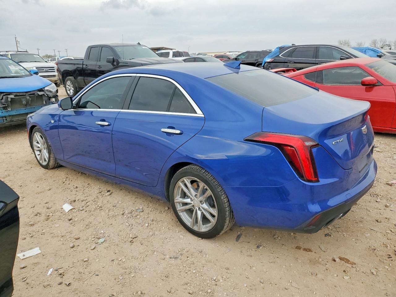 2021 CADILLAC CT4 LUXURY photo 2