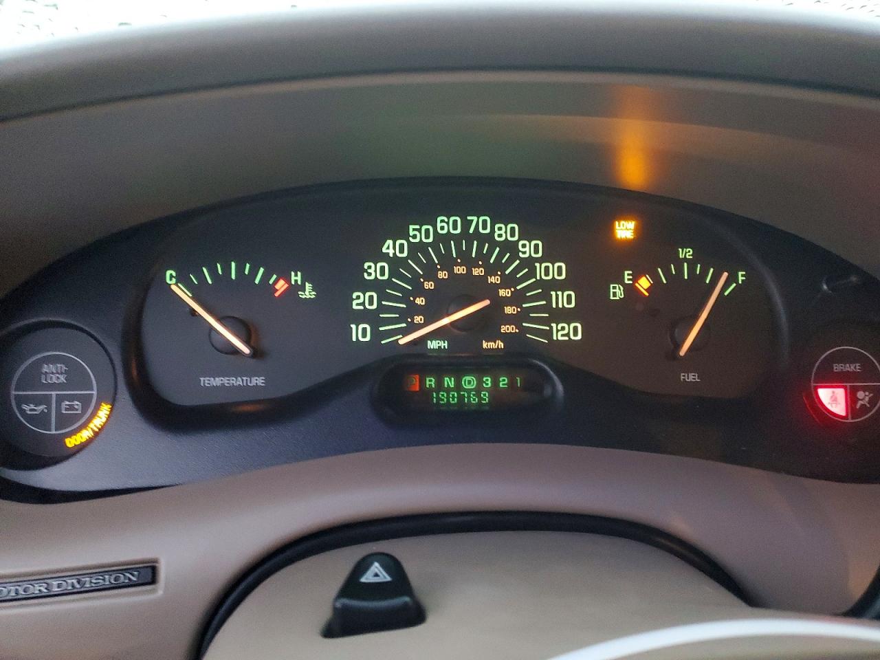 1999 BUICK CENTURY CUSTOM photo 9