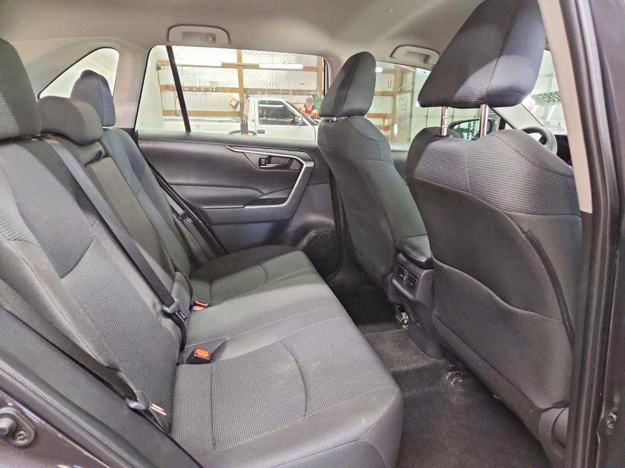 2024 TOYOTA RAV4 LE photo 11