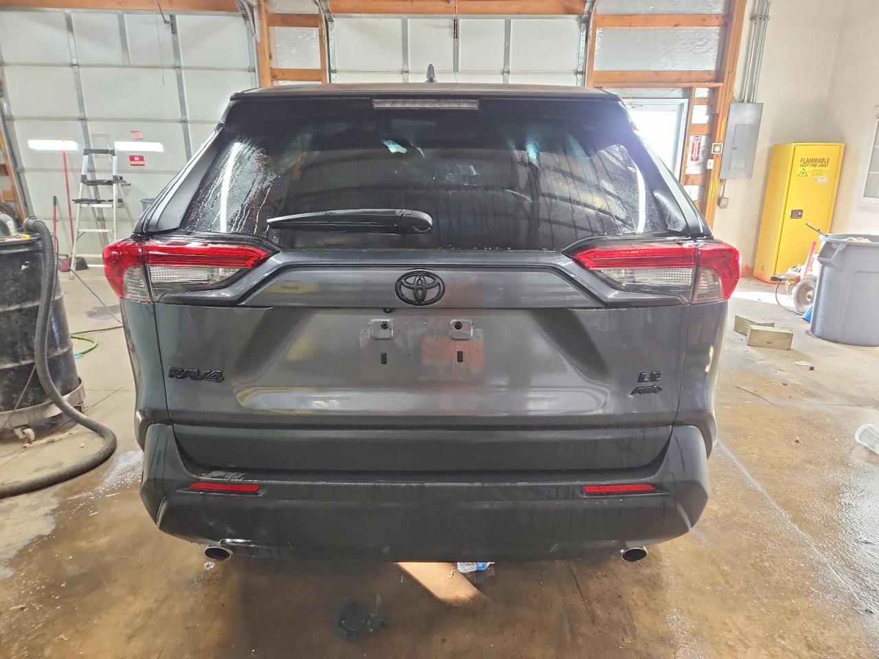 2024 TOYOTA RAV4 LE photo 6