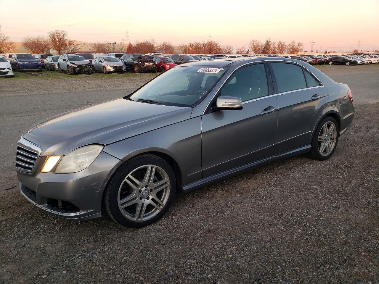 2010 MERCEDES-BENZ E