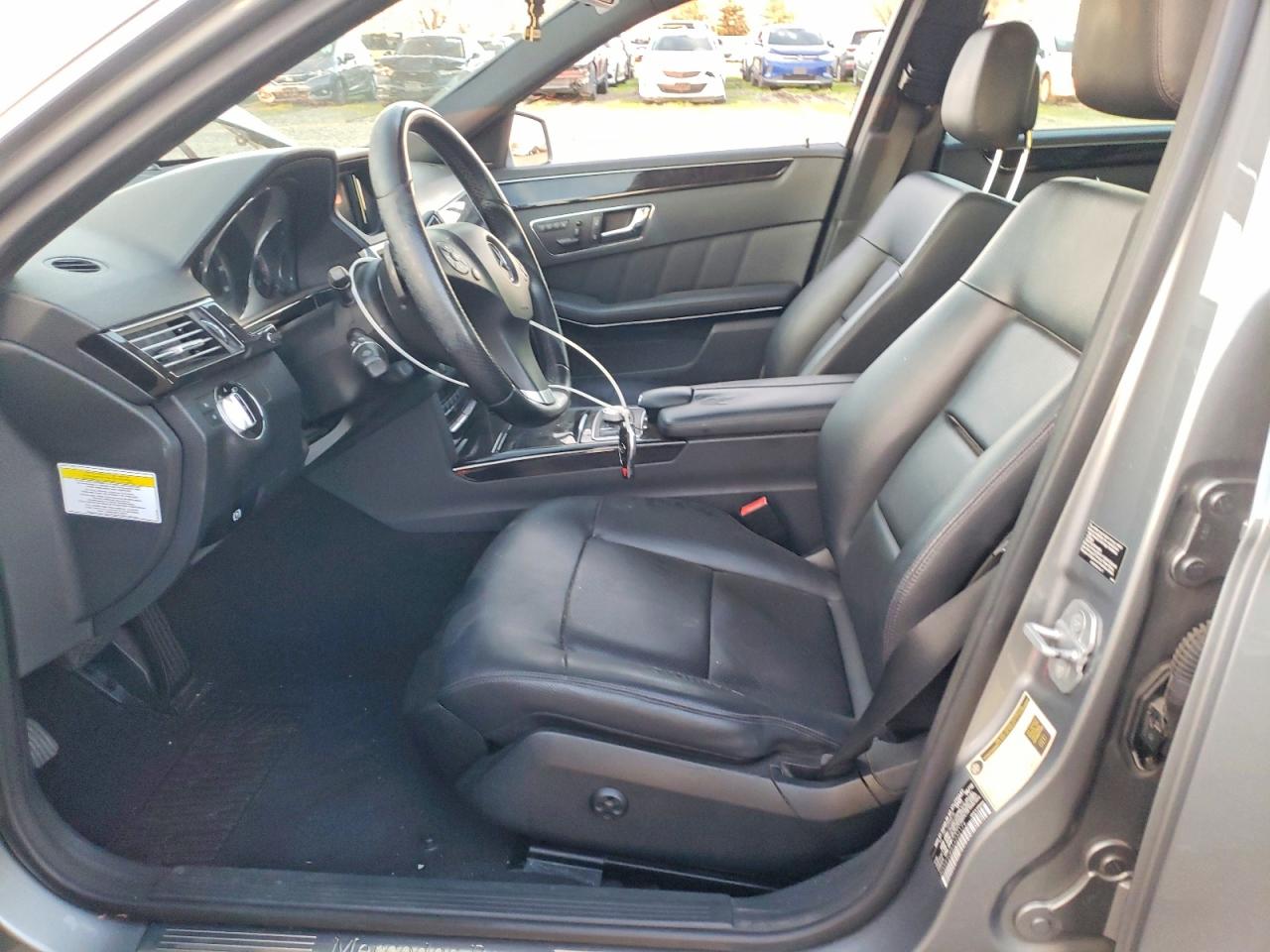 2010 MERCEDES-BENZ E 350 photo 7