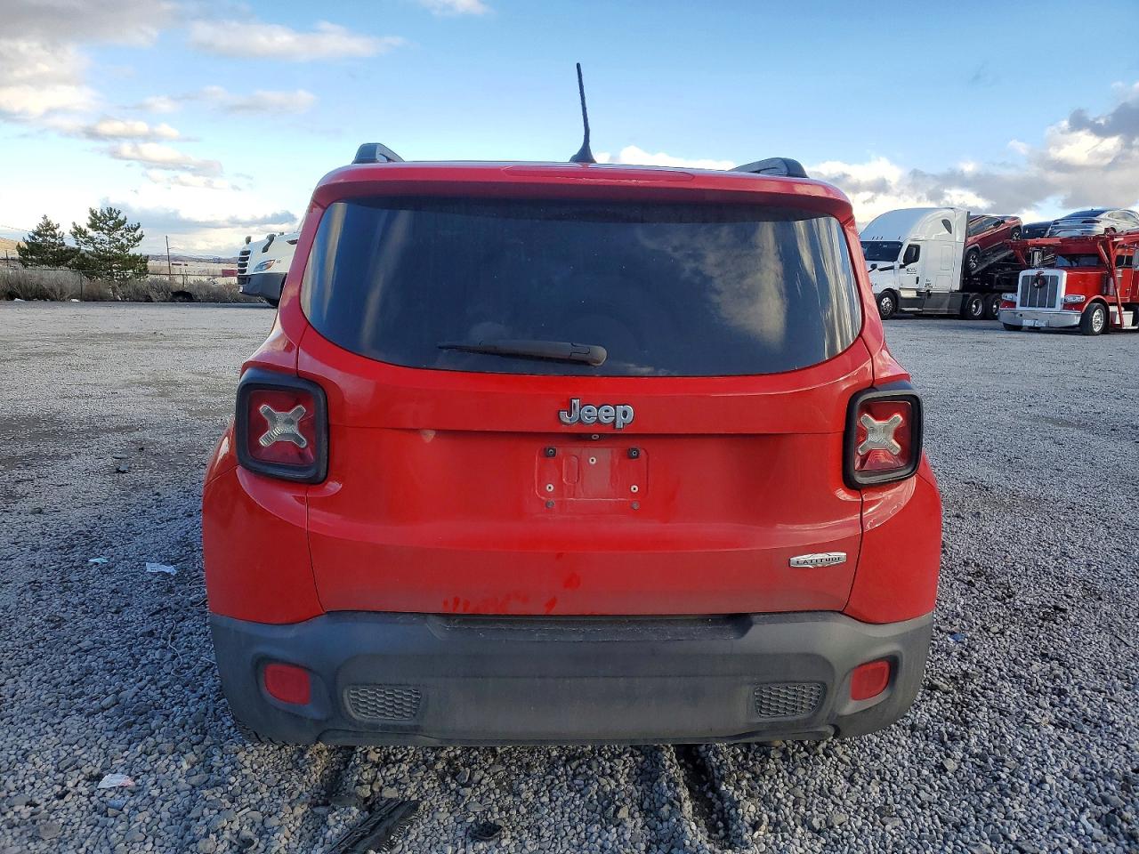 2015 JEEP RENEGADE LATITUDE photo 6